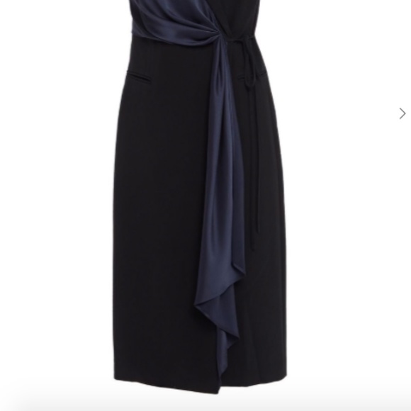 DIANE VON FURSTENBERG Shelly Stretch Wrap Dress. XS - Picture 5 of 10